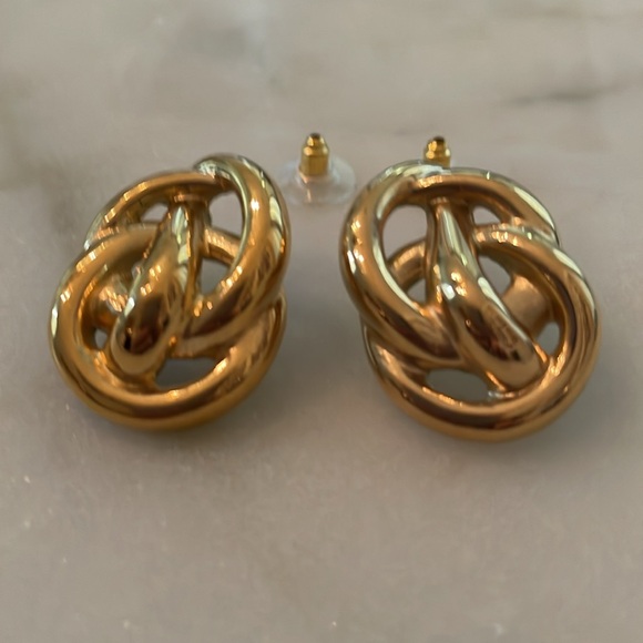Vintage Givenchy signed statement gold tone pierced metal earrings, 1.25” X 1” - Picture 5 of 10